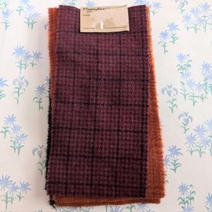 Moondance Color Company Hand Dyed Wool Sampler NEW Textures Fall 8 Pc Primitive